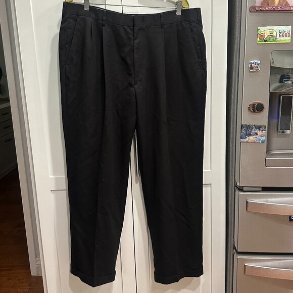 Haggar Men's Pleated, Classic Fit Dress Pants, Black 38 x 30 - Picture 1 of 11